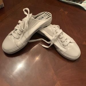 Soho canvas slide on tennis shoes. Women’s size 9.5. Brand new never worn.
